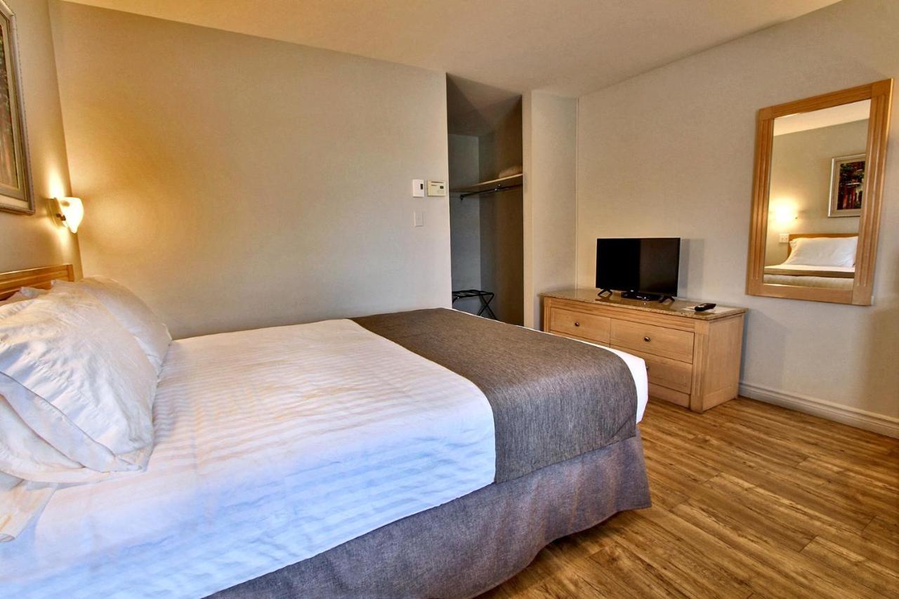 Hotel-Motel La Difference Sainte-Marie Bagian luar foto