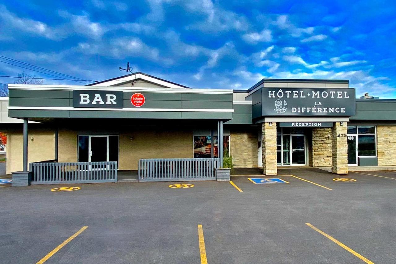 Hotel-Motel La Difference Sainte-Marie Bagian luar foto