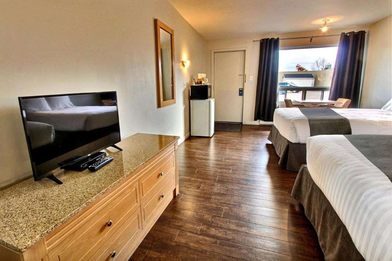 Hotel-Motel La Difference Sainte-Marie Bagian luar foto