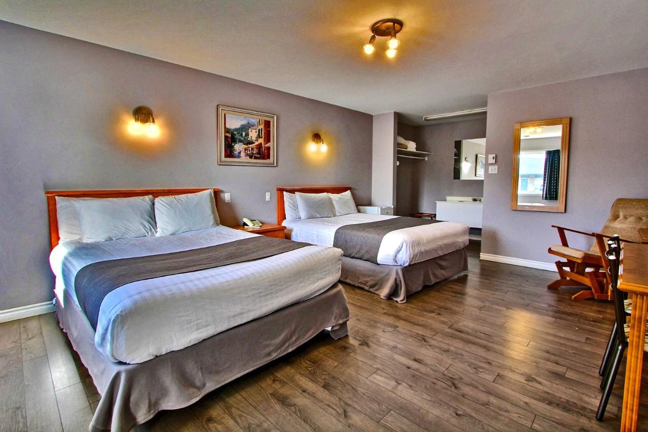 Hotel-Motel La Difference Sainte-Marie Bagian luar foto